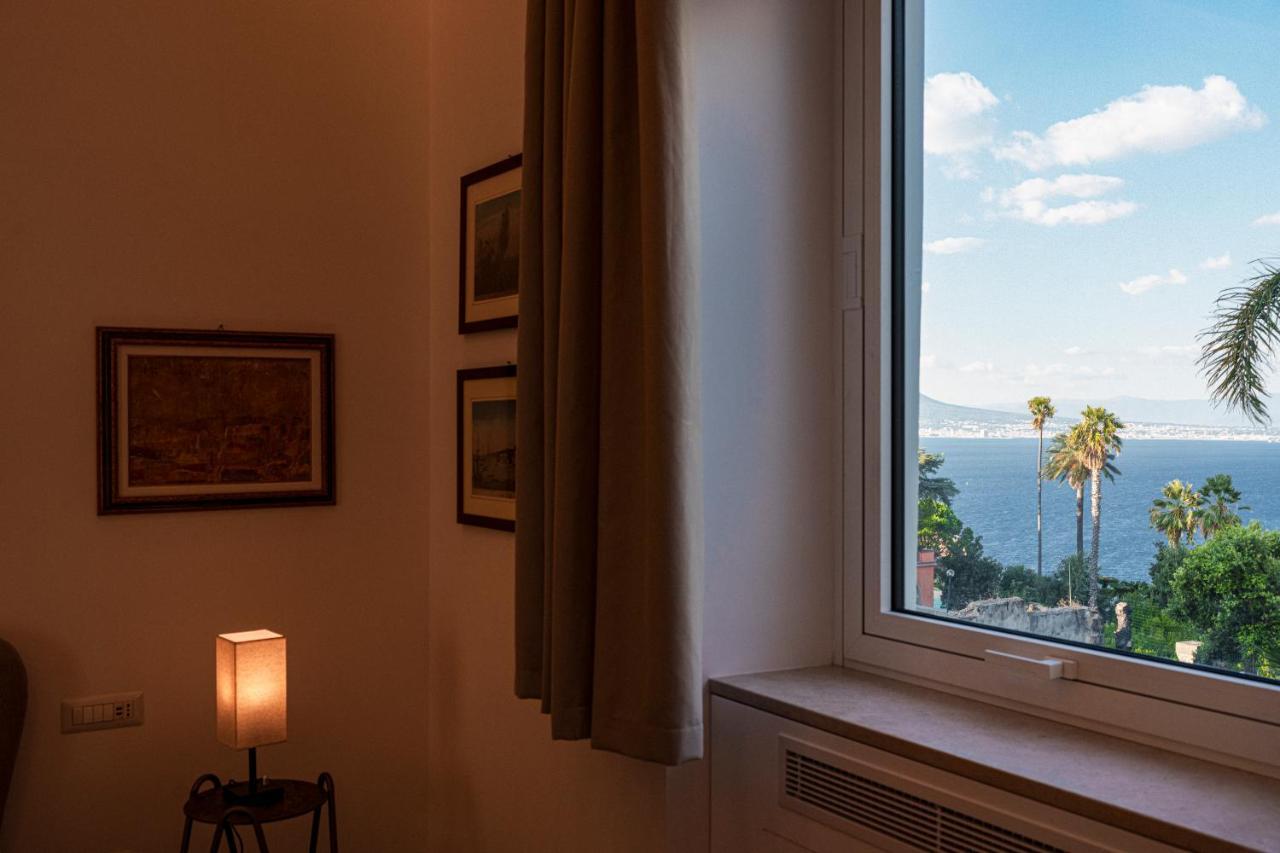 Mary'S Guest House Vico Equense Exterior photo